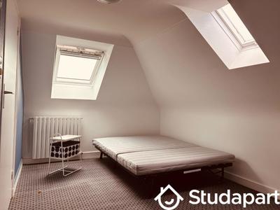 Chambre - 15 m² - 1 pièce