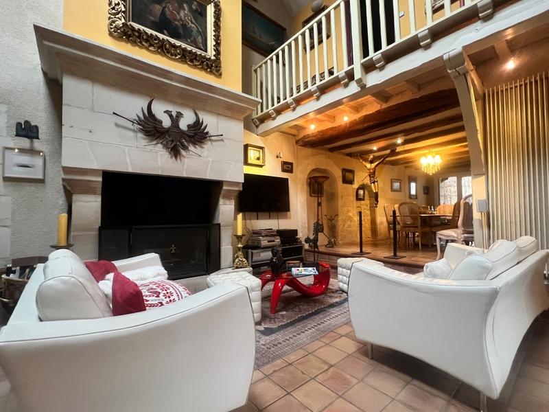 Maison bourgeoise - 212 m² - 6 pièces