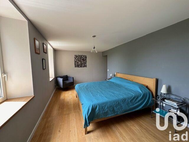 Maison - 300 m² - 9 pièces