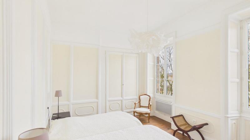 Appartement - 171 m² - 5 pièces