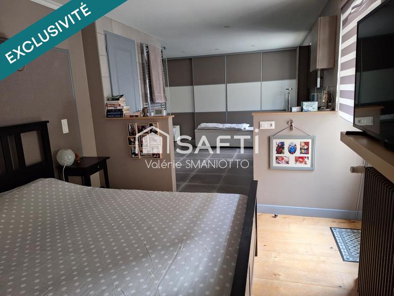 Maison de ville - 300 m² - 8 pièces