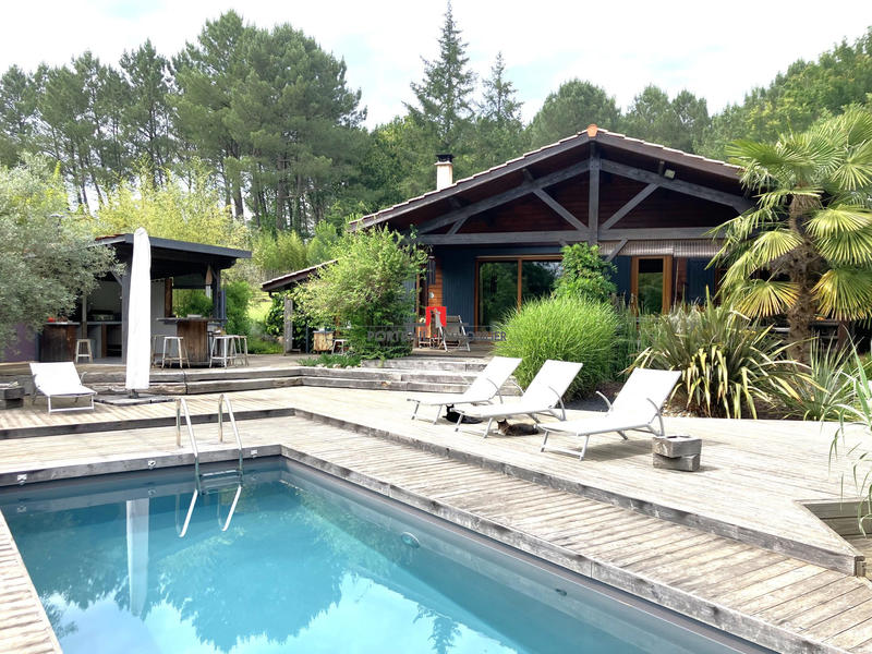 Maison - 121 m² - 4 pièces