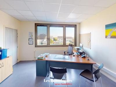 Local commercial - 450 m² - 20 pièces