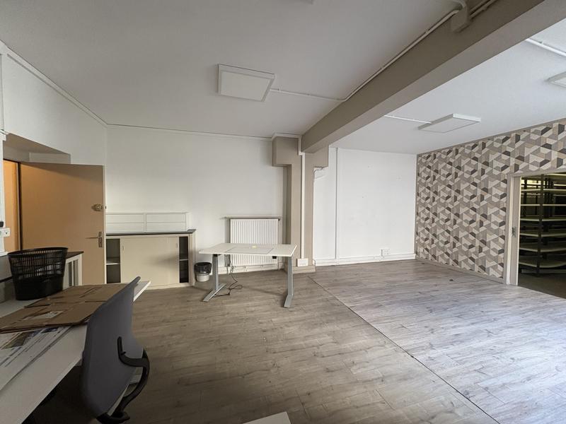 Bureau - 201 m²