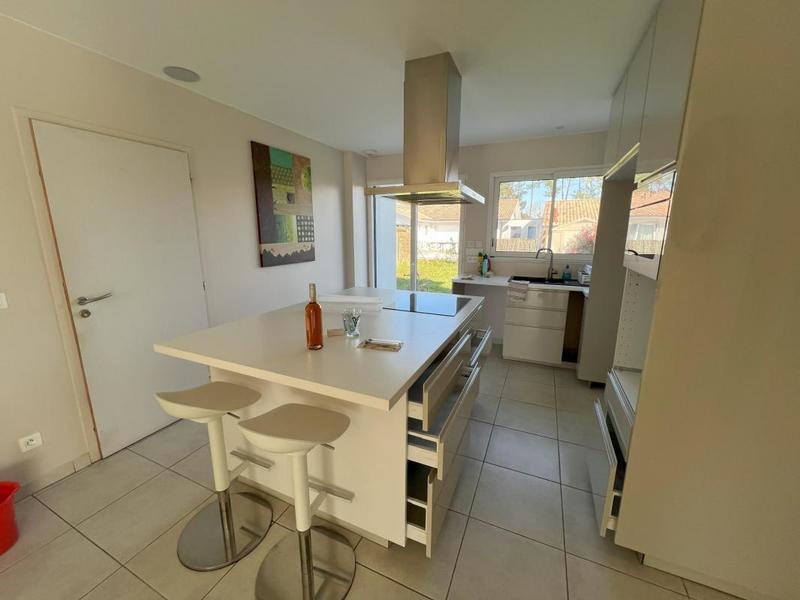 Maison - 118 m² - 4 pièces