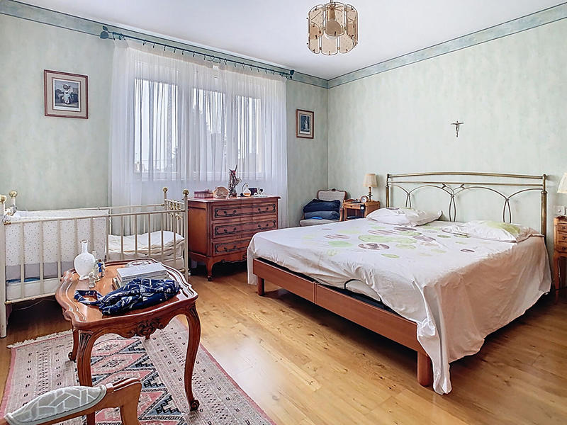 Maison - 173 m² - 7 pièces