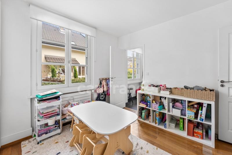 Maison - 207 m² - 6 pièces