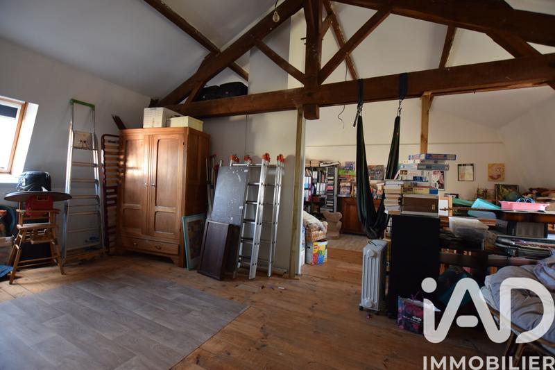 Maison - 202 m² - 8 pièces