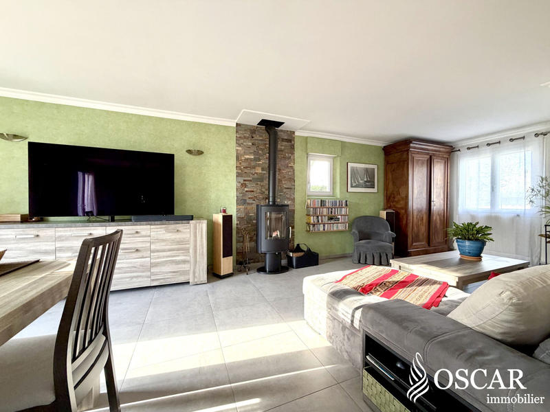 Maison - 107 m² - 6 pièces