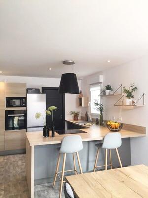 Maison - 94 m² - 5 pièces