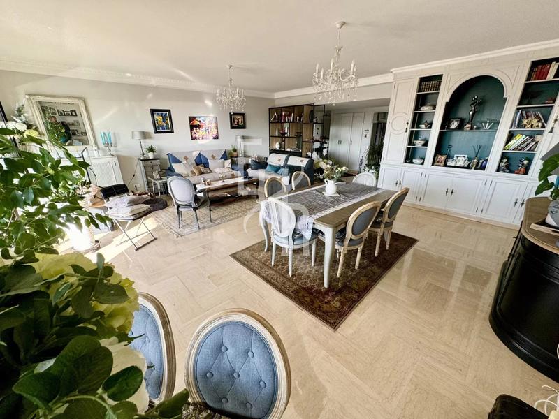 Appartement - 106 m² - 3 pièces