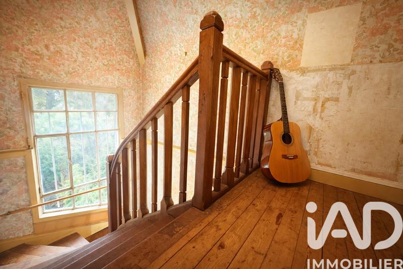 Maison - 186 m² - 9 pièces