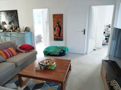 Villa - 80 m² - 4 pièces