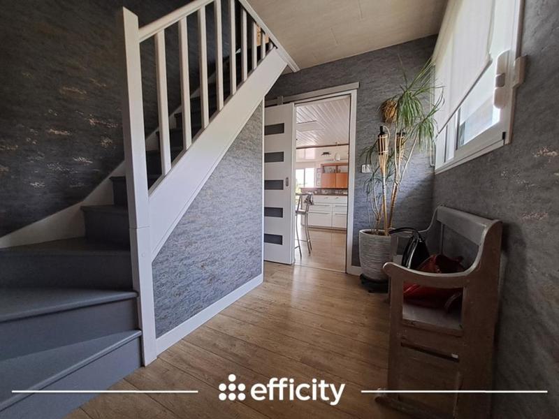 Maison - 269 m² - 14 pièces