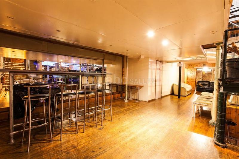 Local commercial - 240 m²