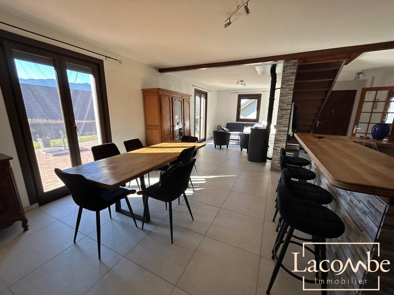 Maison - 106 m² - 5 pièces