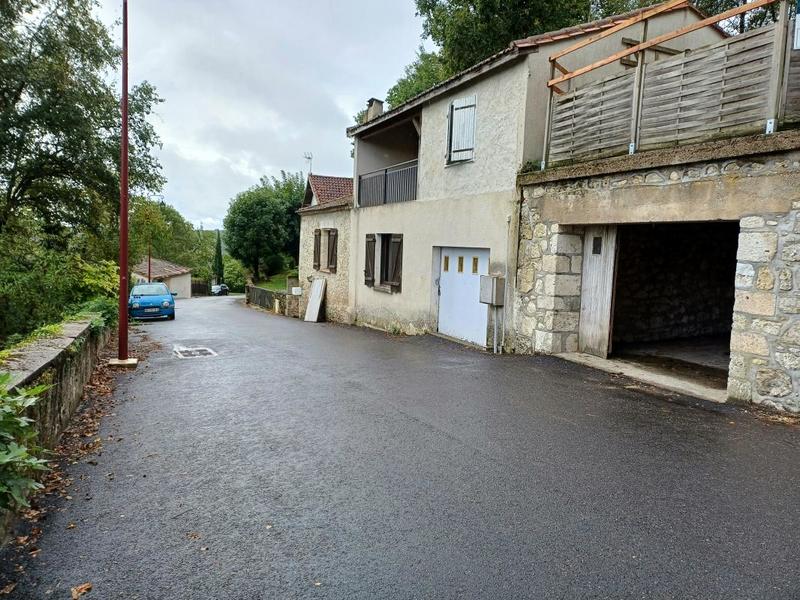Maison en pierre - 78 m² - 3 pièces