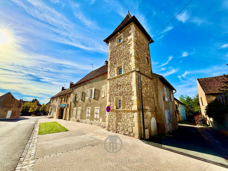 Maison - 275 m² - 5 pièces