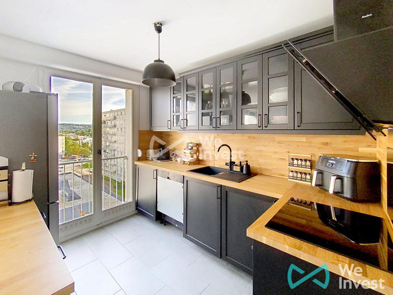 Appartement - 83 m² - 4 pièces