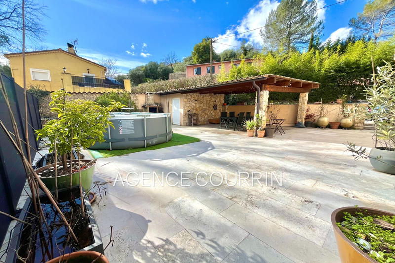 Maison - 114 m² - 4 pièces