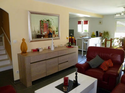 Maison - 87 m² - 4 pièces