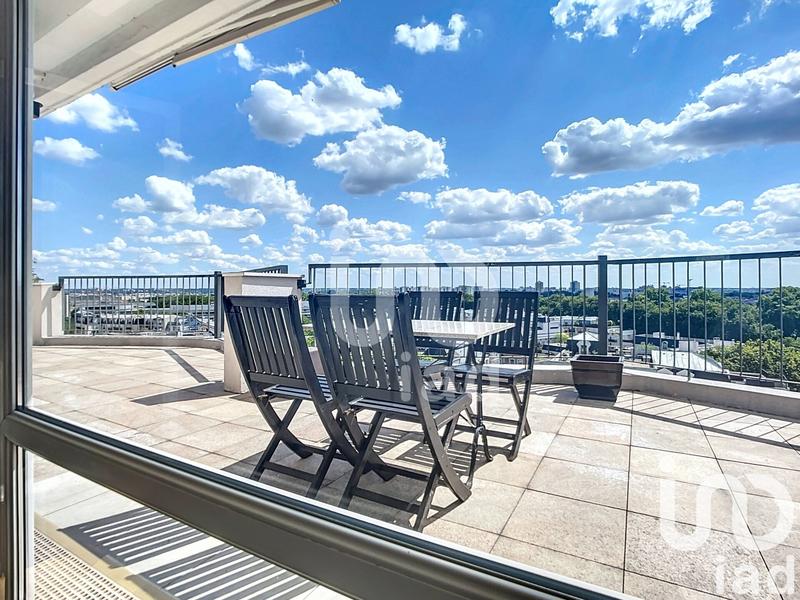 Appartement - 97 m² - 4 pièces