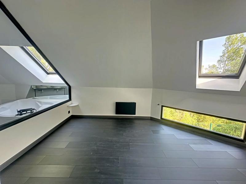 Maison - 115 m² - 4 pièces