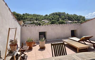 Maison - 209 m² - 5 pièces