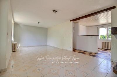 Maison - 83 m² - 4 pièces