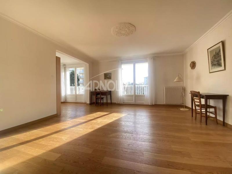 Appartement - 117 m² - 5 pièces