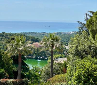 Appartement - 117 m² - 3 pièces