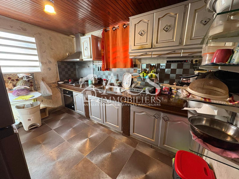 Maison - 97 m² - 4 pièces