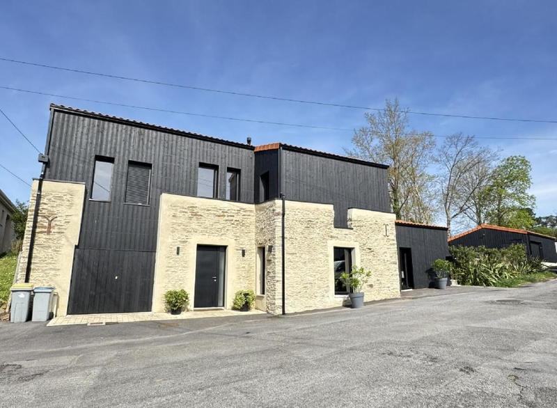 Maison d'architecte - 160 m² - 5 pièces