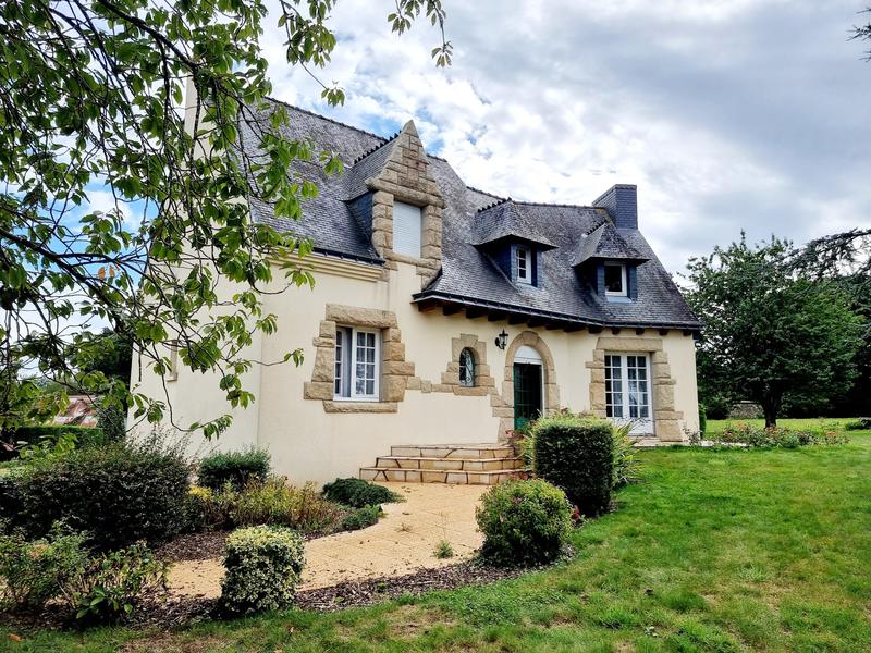 Maison - 144 m² - 6 pièces