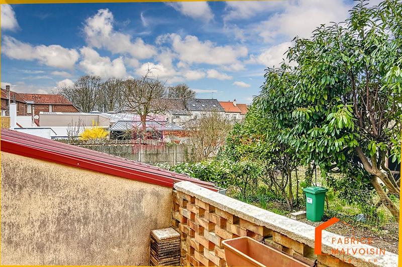 Maison - 80 m² - 5 pièces