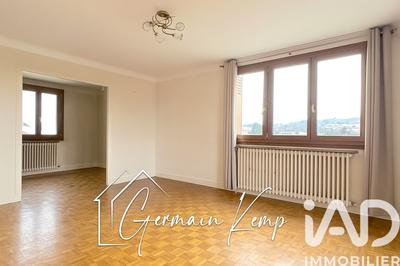 Maison - 84 m² - 4 pièces