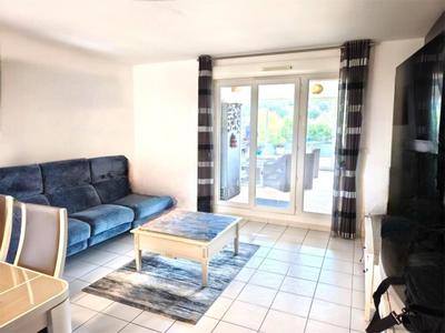 Appartement - 83 m² - 4 pièces