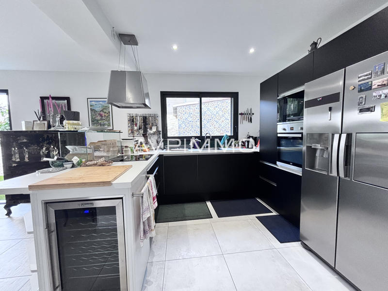 Villa - 120 m² - 4 pièces