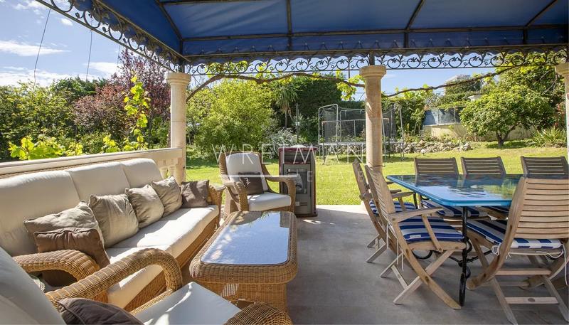 Villa - 700 m² - 15 pièces