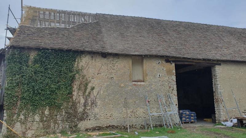 Grange - 140 m² - 1 pièce