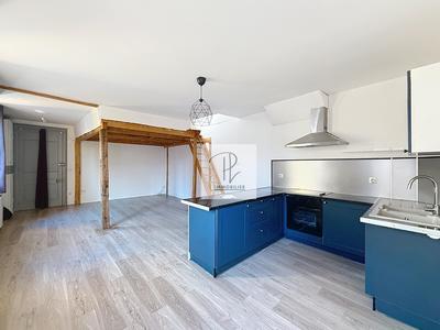 Immeuble - 96 m²