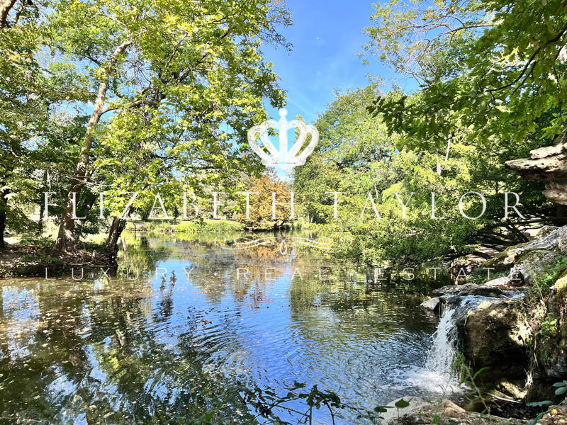 Appartement - 110 m² - 5 pièces