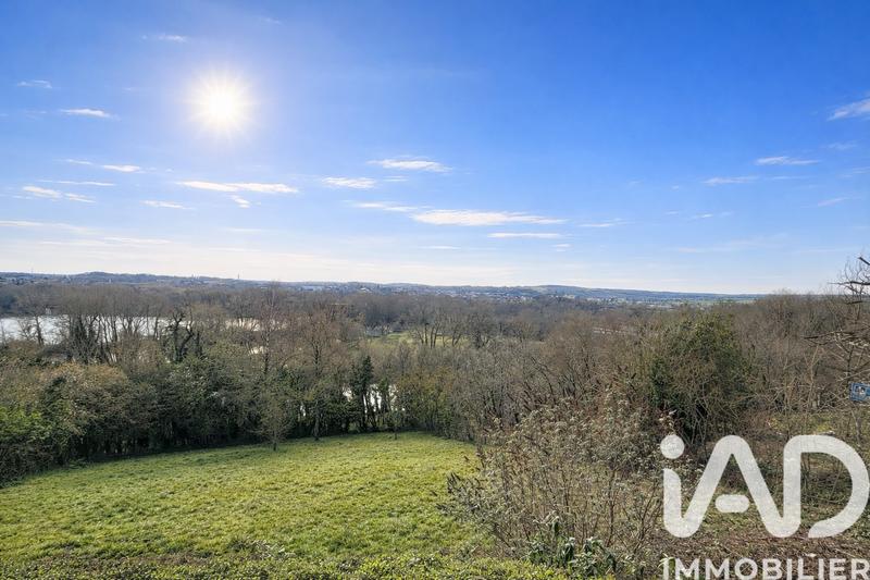 Maison - 140 m² - 8 pièces