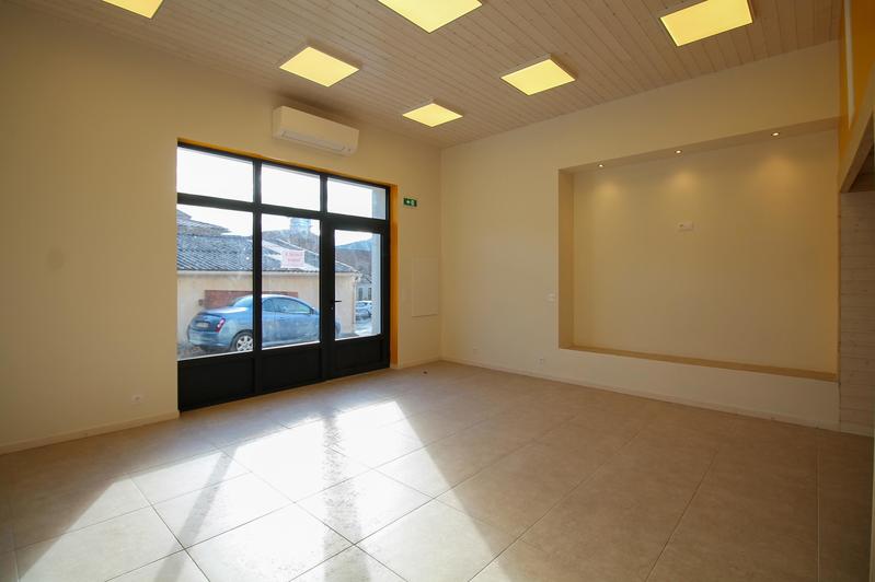 Immeuble - 79 m² - 3 pièces