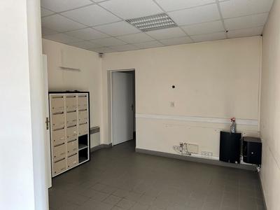 Local commercial - 51 m² - 2 pièces