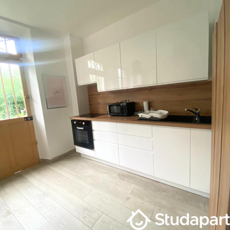 Chambre - 14 m² - 1 pièce