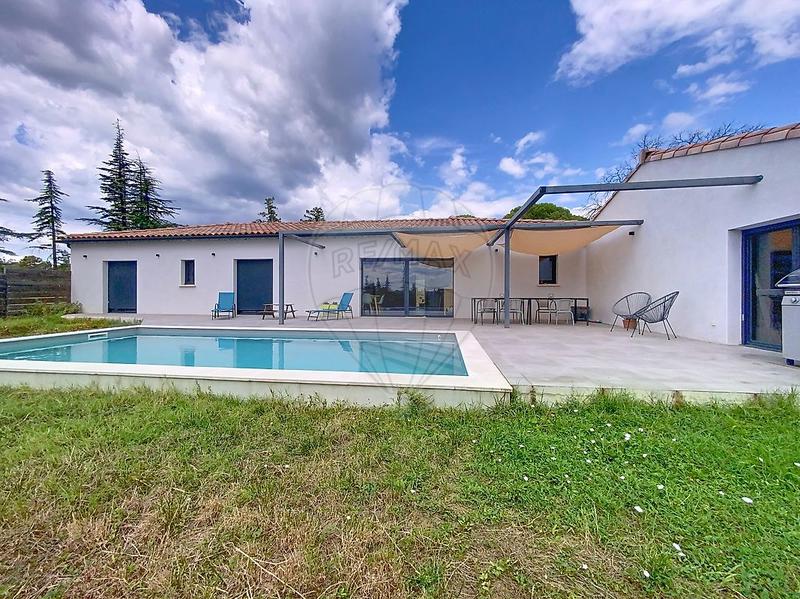 Maison - 150 m² - 6 pièces