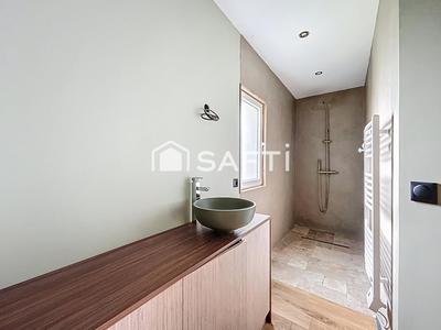 Maison - 88 m² - 4 pièces