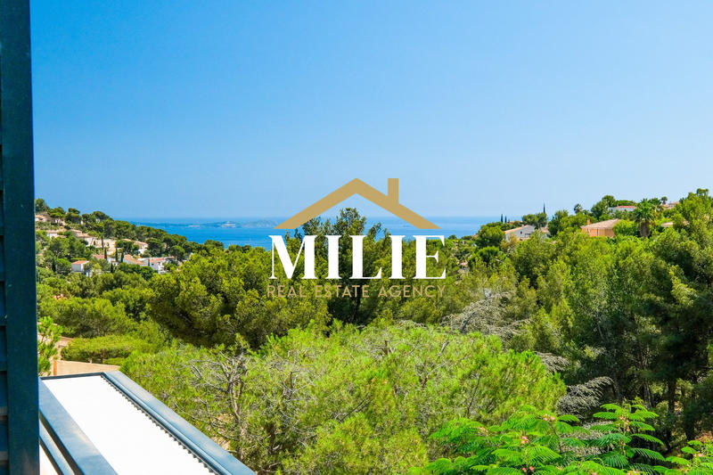 Appartement - 133 m² - 4 pièces