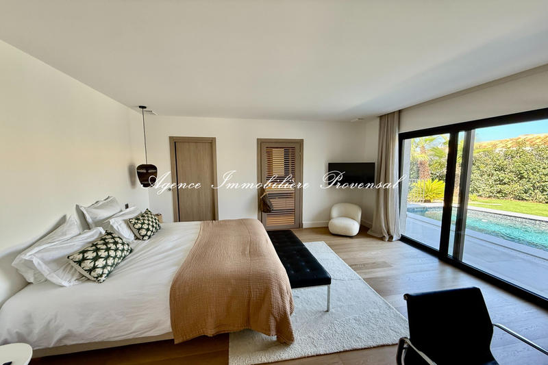 Villa - 170 m² - 4 pièces